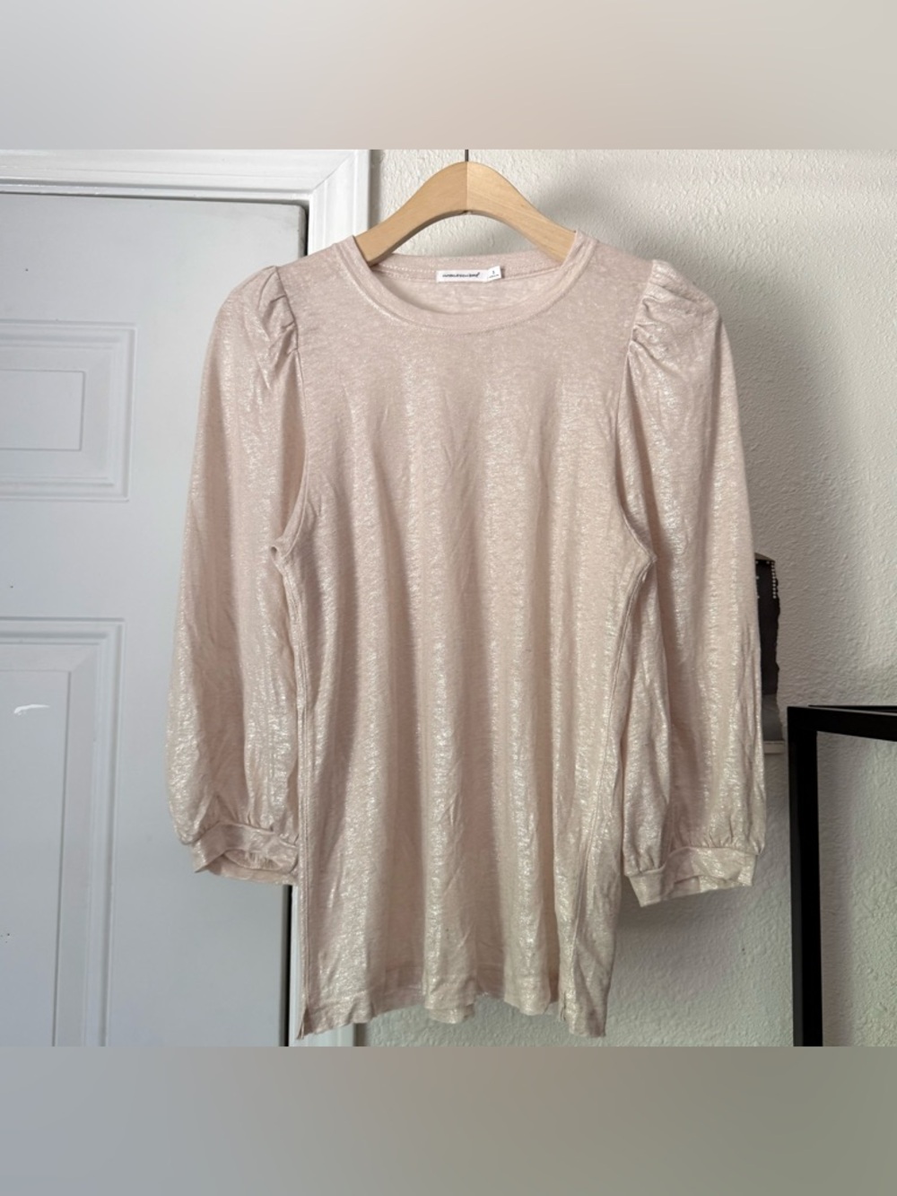 UNSUBSCRIBED pink peach silver metallic sparkly puff sleeve tee‎ top shirt